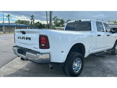 Used 2026 RAM 3500 Tradesman AWD/4WD image 5