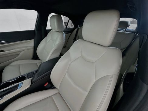 Used 2022 Cadillac CT4 Luxury w/ Sun And Sound Package RWD image 20