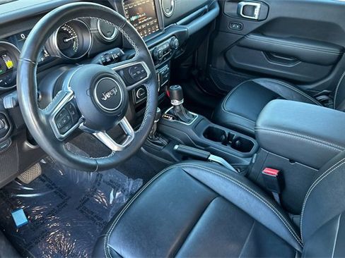 Used 2023 Jeep Wrangler Unlimited Sahara w/ Cold Weather Group image 10