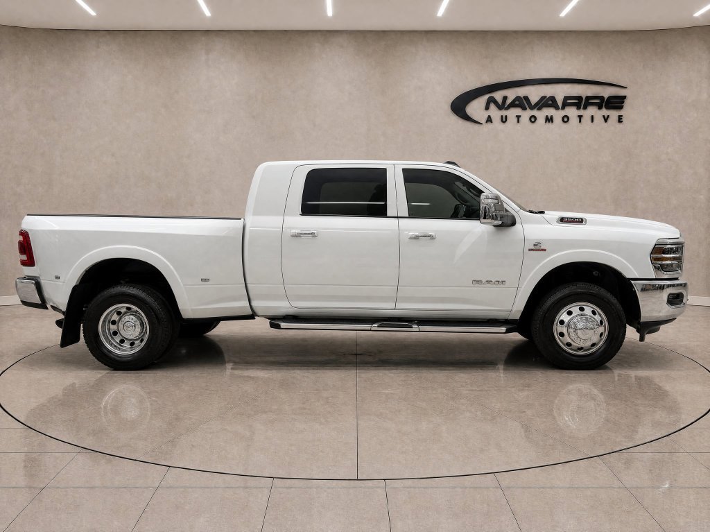 Used 2026 RAM 3500 Laramie AWD/4WD image 8