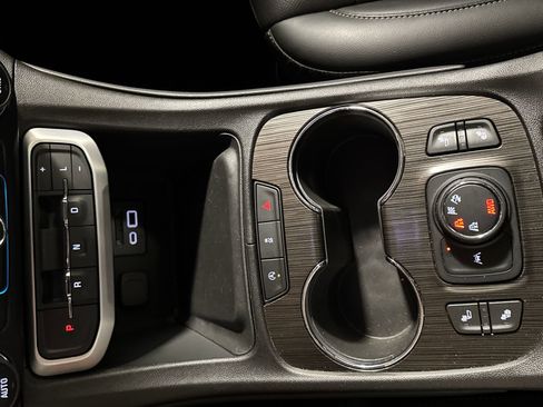 Used 2023 GMC Acadia SLT AWD/4WD image 24