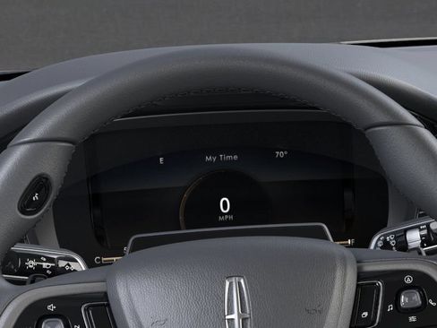New 2026 Lincoln Corsair Reserve w/ Jet Appearance Package AWD/4WD image 13