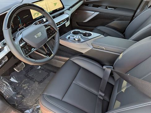 New 2026 Cadillac Optiq Sport 1 image 11