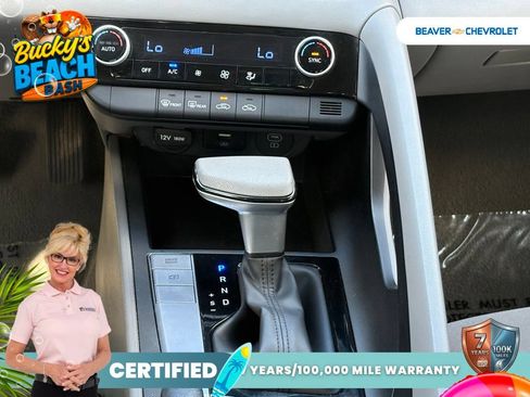 Used 2024 Hyundai Elantra SEL FWD image 19