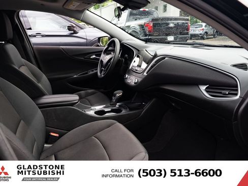 Used 2024 Chevrolet Malibu LT FWD image 26