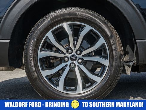 Used 2023 Ford Explorer ST-Line w/ Class IV Trailer Tow Package AWD/4WD image 20