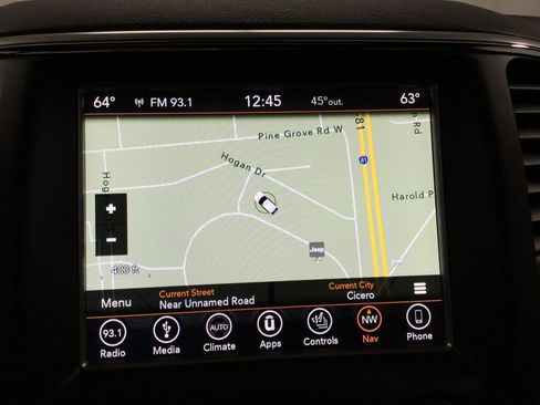 Used 2018 Jeep Grand Cherokee Limited image 15