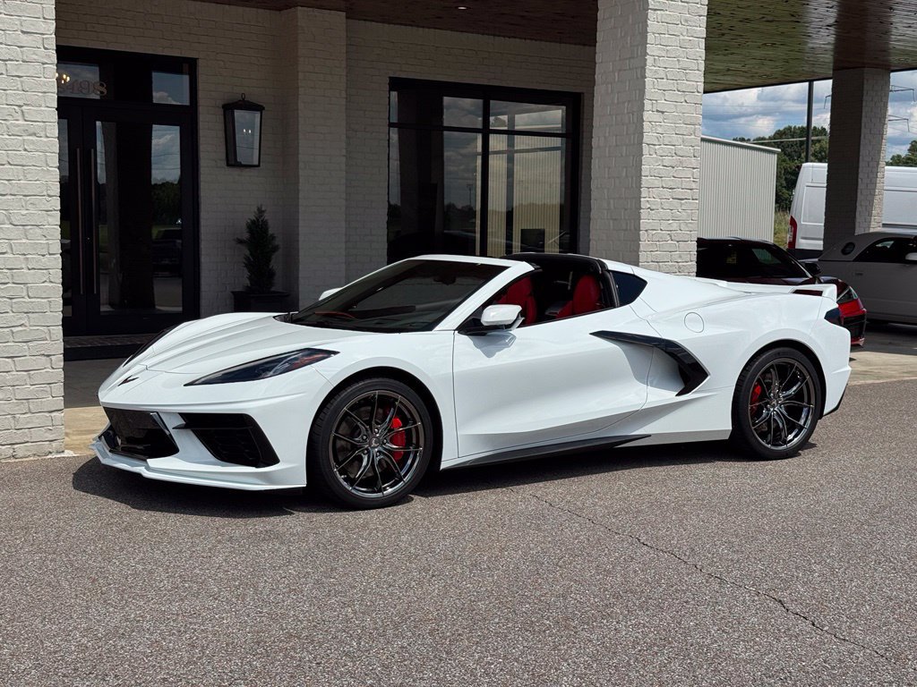 Used 2021 Chevrolet Corvette Stingray Preferred Cpe w/ Z51 Performance Package RWD image 12