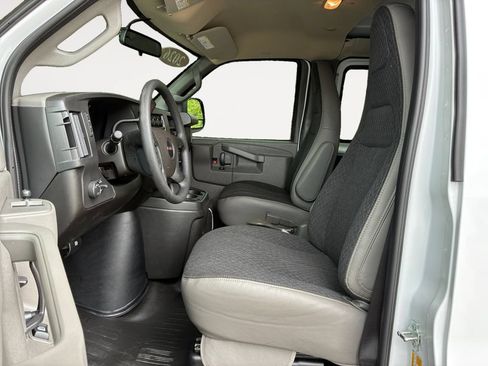 New 2026 GMC Savana 2500 Extended w/ Driver Convenience Package RWD image 9