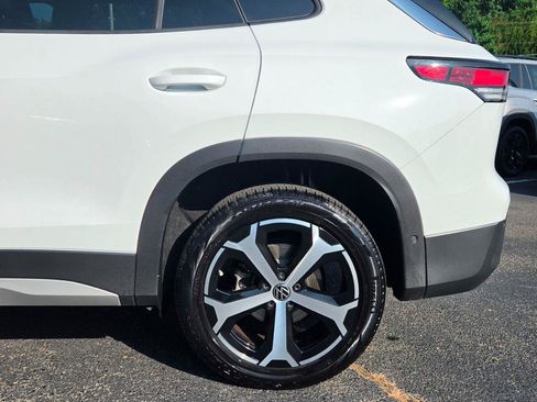 Certified 2026 Volkswagen Tiguan SE AWD/4WD image 13