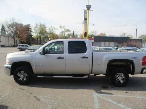 Used 2007 Chevrolet Silverado 2500 W/T image 4