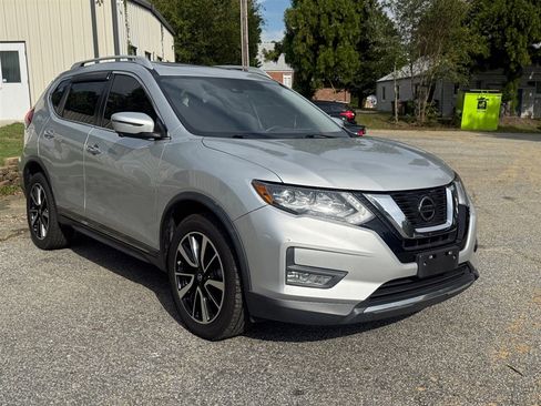 Used 2019 Nissan Rogue SL w/ Premium Package image 10