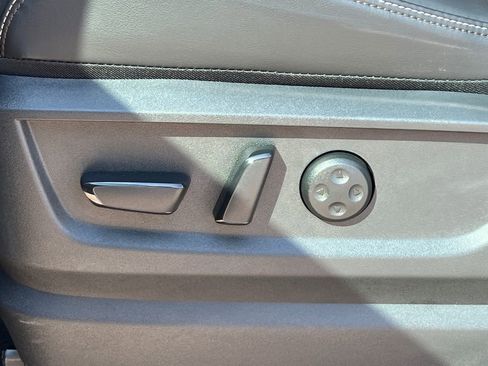 New 2025 Nissan Armada Platinum image 23