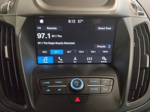 Used 2018 Ford Escape SEL image 25