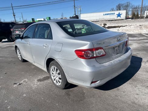 Used 2013 Toyota Corolla LE image 7