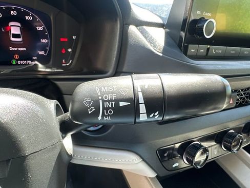 Used 2025 Honda Accord SE image 38