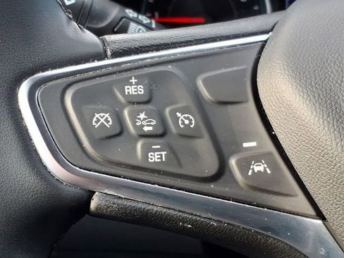 Used 2024 Chevrolet Equinox LT FWD image 25