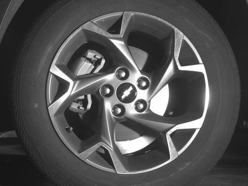 Used 2025 Chevrolet Trax LT FWD image 12