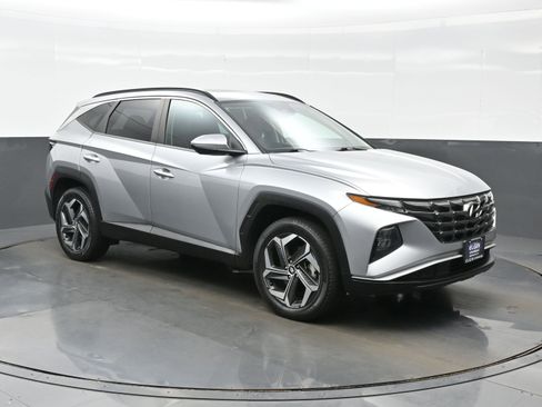 Used 2022 Hyundai Tucson SEL w/ Convenience + Premium Package AWD/4WD image 8
