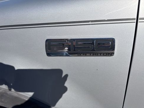 Used 2005 Ford F150 XL image 9