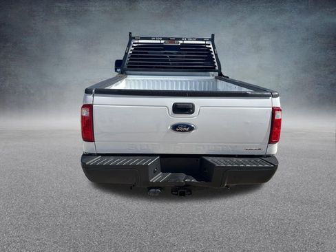 Used 2015 Ford F250 XL AWD/4WD image 4