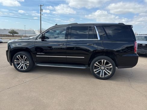 Used 2018 GMC Yukon Denali w/ Open Road Package image 4