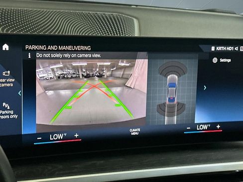 Used 2023 BMW i4 eDrive35 image 27