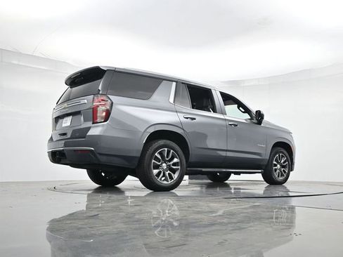 Used 2022 Chevrolet Tahoe LT AWD/4WD image 32