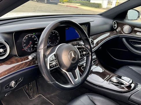 Used 2020 Mercedes-Benz E 350 Sedan w/ Premium Package image 16