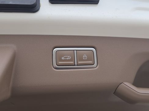 New 2026 Kia EV9 GT-Line image 11