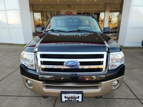 Used 2014 Ford Expedition XLT w/ Equipment Group 202A image 8