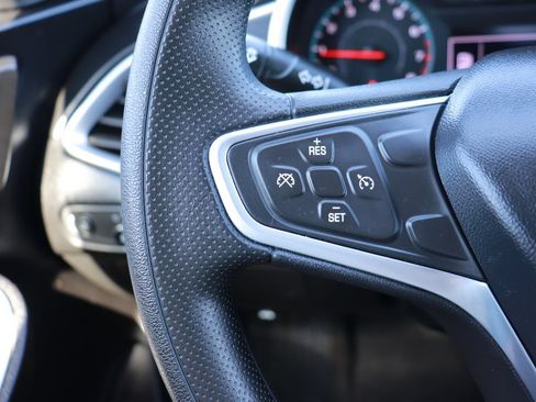 Used 2022 Chevrolet Malibu LS FWD image 18