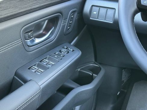 Certified 2026 Honda Pilot Touring image 16