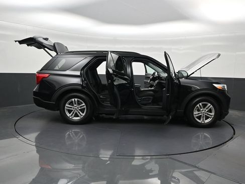 Used 2021 Ford Explorer XLT RWD image 33