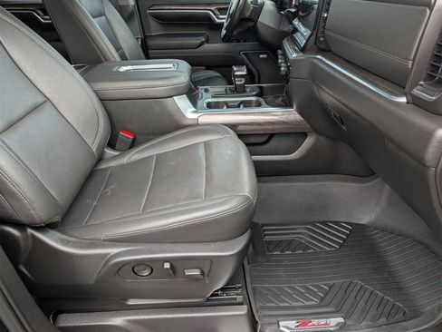 Used 2022 Chevrolet Silverado 1500 LTZ w/ LTZ Premium Package image 27