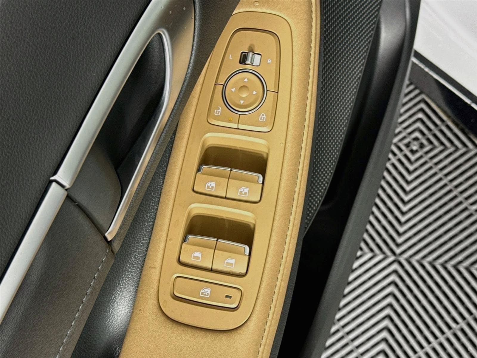 New 2026 Hyundai Sonata Limited FWD image 20