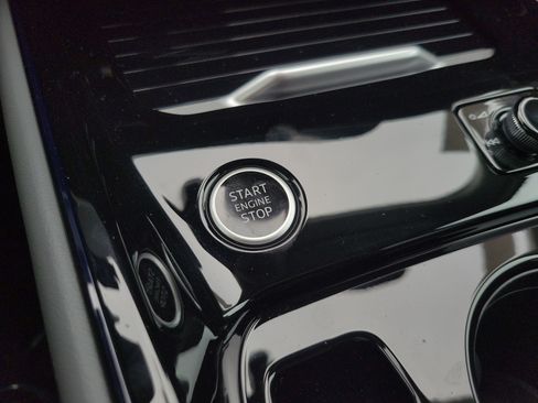 New 2026 Audi Q3 quattro 2.0T AWD/4WD image 25