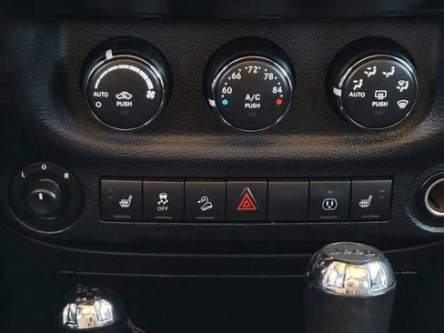 Used 2014 Jeep Wrangler Unlimited Rubicon w/ Dual Top Group AWD/4WD image 35