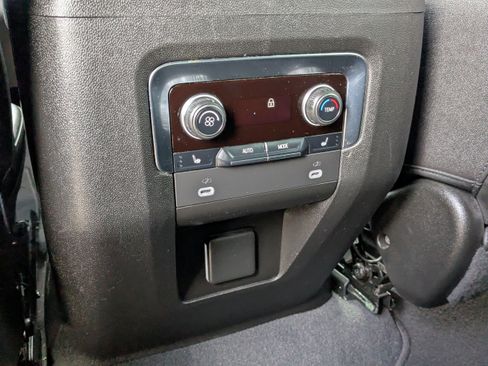 Used 2023 Chevrolet Tahoe LT w/ Luxury Package image 16