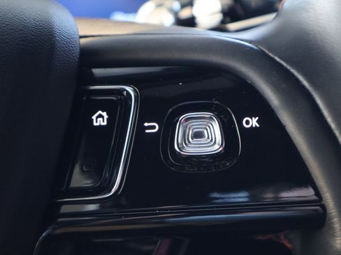 Used 2025 Lincoln Corsair Grand Touring image 14