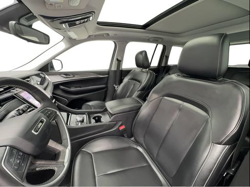 Used 2024 Jeep Grand Cherokee Limited 4xe AWD/4WD image 19
