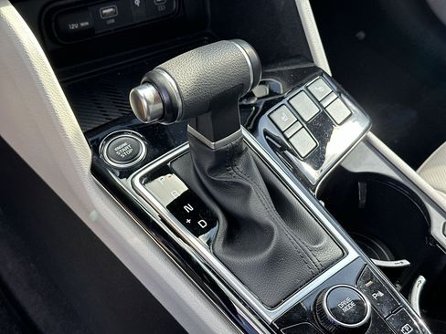 Certified 2024 Kia Sportage EX FWD image 20
