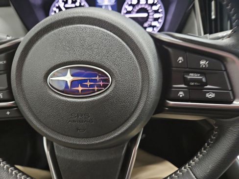Used 2025 Subaru Legacy Premium AWD/4WD image 16