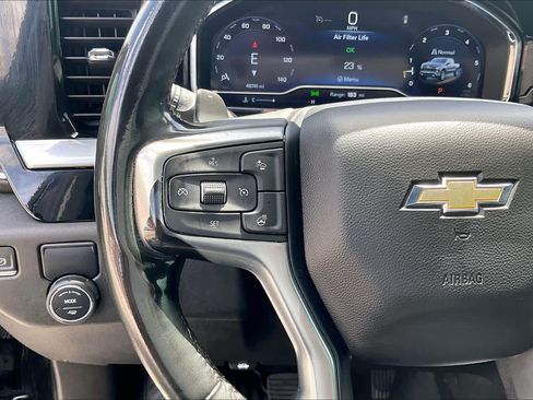 Used 2023 Chevrolet Silverado 1500 LT RWD image 23