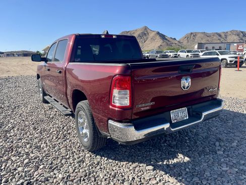 Used 2023 RAM 1500 Big Horn AWD/4WD image 3
