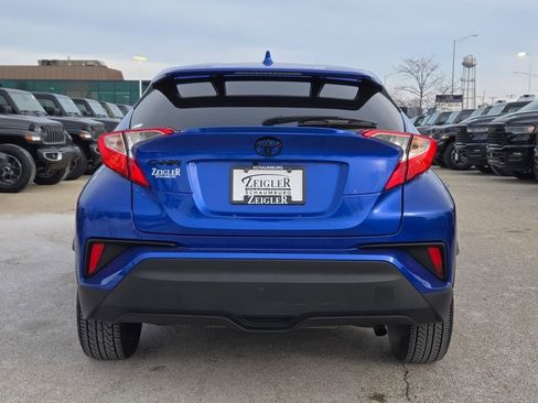 Used 2021 Toyota C-HR XLE image 13