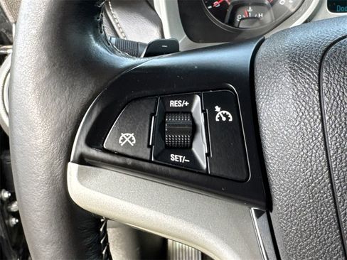 Used 2014 Chevrolet Camaro LT image 31