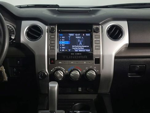 Used 2016 Toyota Tundra SR5 AWD/4WD image 22