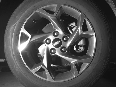 Used 2025 Chevrolet Trax LT image 13