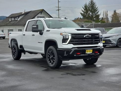 New 2026 Chevrolet Silverado 2500 LT w/ Trail Boss Package image 2